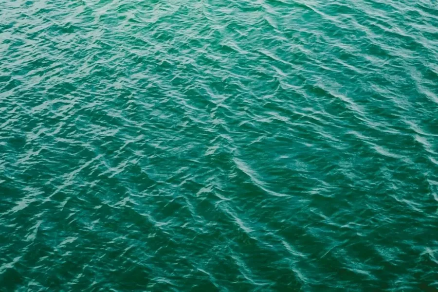 Why the Sea Changes Colour in Mallorca